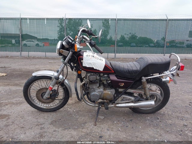 45735549 :رقم المزاد ، JKAKZLB13CA003375 vin ، 1982 Kawasaki Kz305 B مزاد بيع