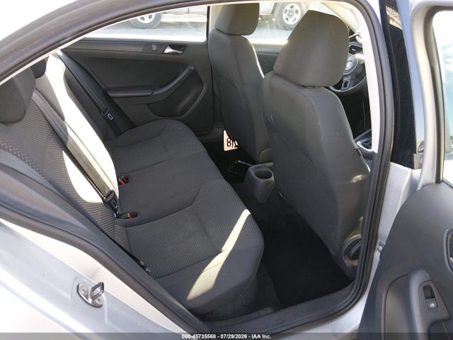 Продаж на аукціоні авто 2013 Volkswagen Jetta 2.0l S, vin: 3VW2K7AJ2DM213373, номер лоту: 45735568