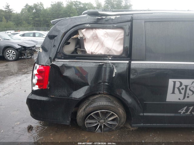 45735597 :رقم المزاد ، 2C4RDGCG6HR848155 vin ، 2017 Dodge Grand Caravan Sxt مزاد بيع