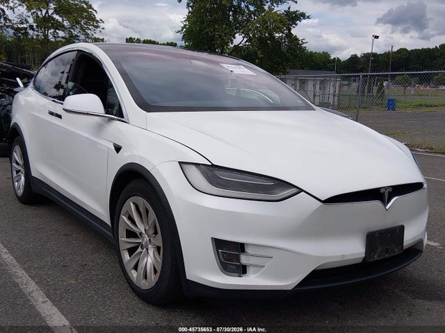 Продажа на аукционе авто 2017 Tesla Model X 100d/75d/90d, vin: 5YJXCBE27HF055540, номер лота: 45735653