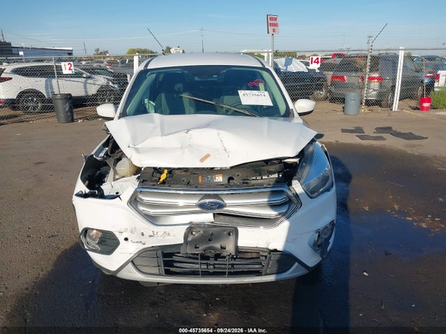 1FMCU9GD5HUE17693 Ford ESCAPE SE
