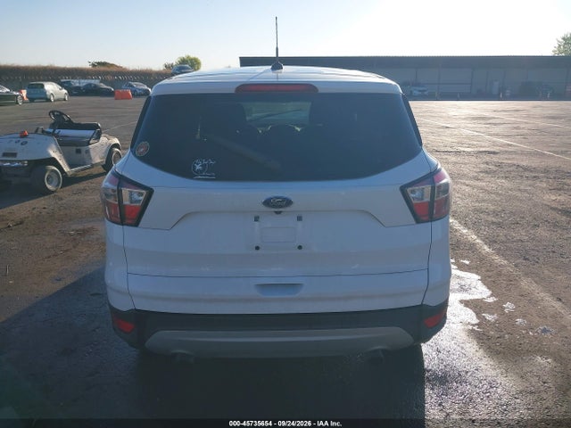 1FMCU9GD5HUE17693 Ford ESCAPE SE