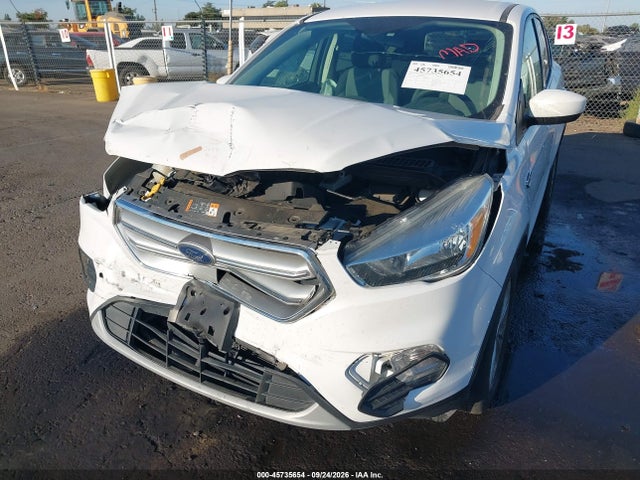 1FMCU9GD5HUE17693 Ford ESCAPE SE