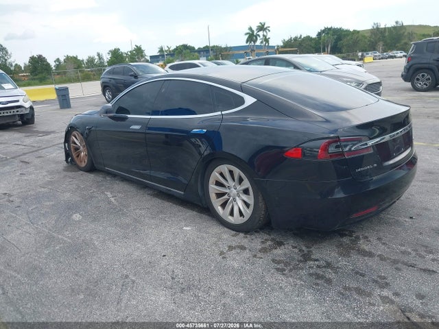 Продажа на аукционе авто 2017 Tesla Model S 100d/60d/75d/90d/p100d, vin: 5YJSA1E24HF201001, номер лота: 45735661