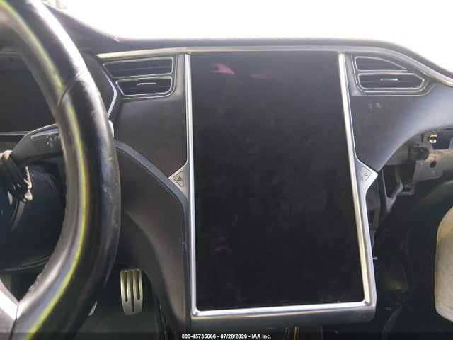 Продажа на аукционе авто 2015 Tesla Model S 85d/p85d, vin: 5YJSA4H43FF081087, номер лота: 45735666