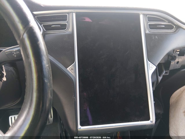 Продажа на аукционе авто 2015 Tesla Model S 85d/p85d, vin: 5YJSA4H43FF081087, номер лота: 45735666