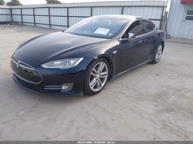 Продажа на аукционе авто 2015 Tesla Model S 85d/p85d, vin: 5YJSA4H43FF081087, номер лота: 45735666