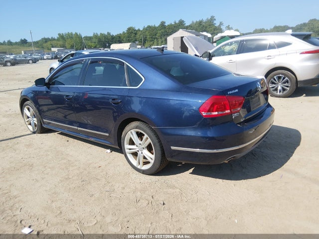 Продаж на аукціоні авто 2013 Volkswagen Passat 2.0l Tdi Sel Premium, vin: 1VWCN7A35DC052810, номер лоту: 45735713