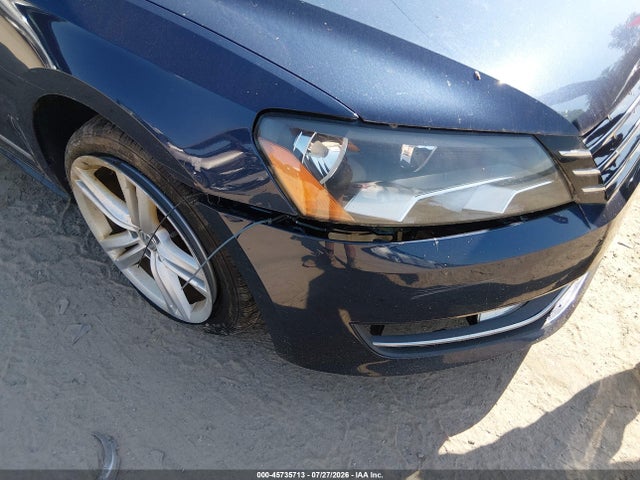 Продаж на аукціоні авто 2013 Volkswagen Passat 2.0l Tdi Sel Premium, vin: 1VWCN7A35DC052810, номер лоту: 45735713