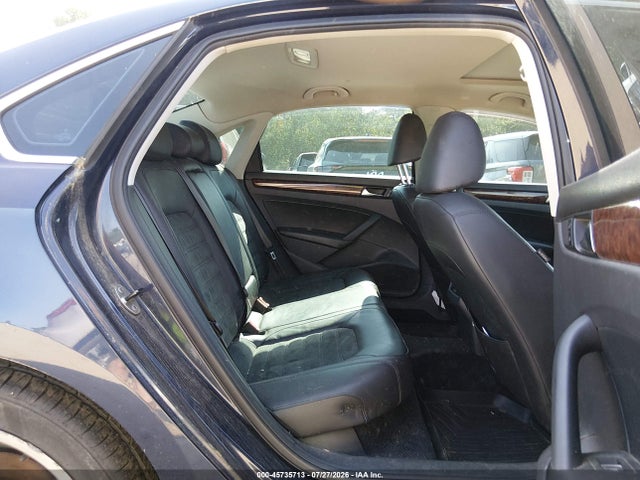 Продаж на аукціоні авто 2013 Volkswagen Passat 2.0l Tdi Sel Premium, vin: 1VWCN7A35DC052810, номер лоту: 45735713