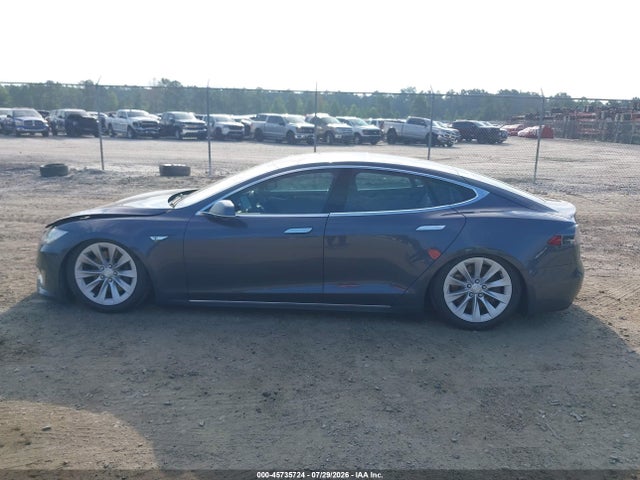 Продаж на аукціоні авто 2016 Tesla Model S 60/70/75/85, vin: 5YJSA1E12GF138325, номер лоту: 45735724