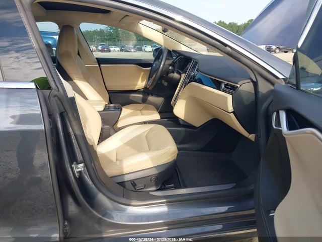 Продаж на аукціоні авто 2016 Tesla Model S 60/70/75/85, vin: 5YJSA1E12GF138325, номер лоту: 45735724
