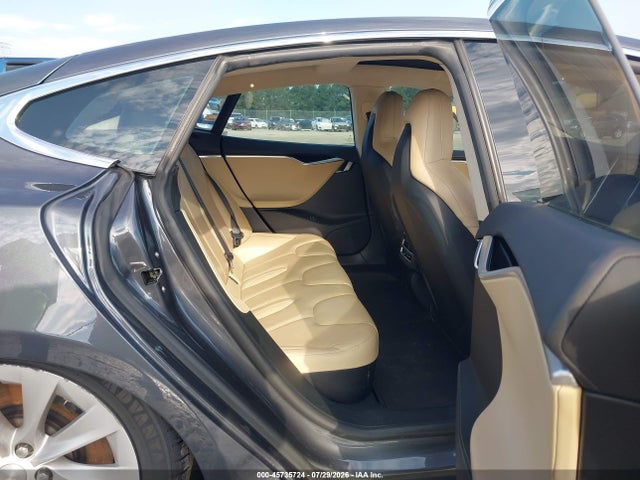 Продаж на аукціоні авто 2016 Tesla Model S 60/70/75/85, vin: 5YJSA1E12GF138325, номер лоту: 45735724