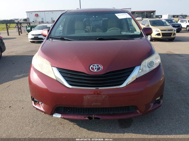2012 Toyota Sienna Le V6 8 Passenger მანქანა იყიდება აუქციონზე, vin: 5TDKK3DC6CS207423, აუქციონის ნომერი: 45735770