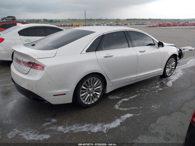 3LN6L2G95ER817582 Lincoln MKZ