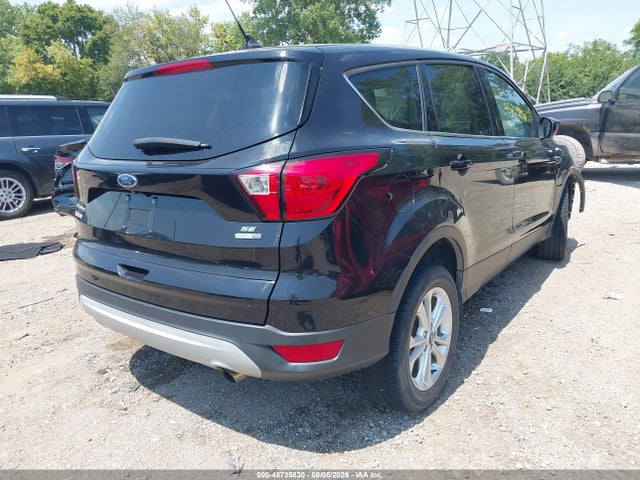 Продажа на аукционе авто 2019 Ford Escape Se, vin: 1FMCU9GD1KUB77114, номер лота: 45735830