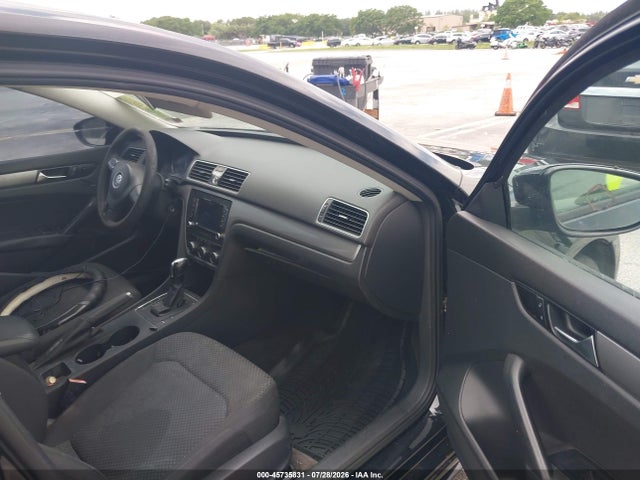45735831 :رقم المزاد ، 1VWAP7A36CC035014 vin ، 2012 Volkswagen Passat 2.5l S مزاد بيع