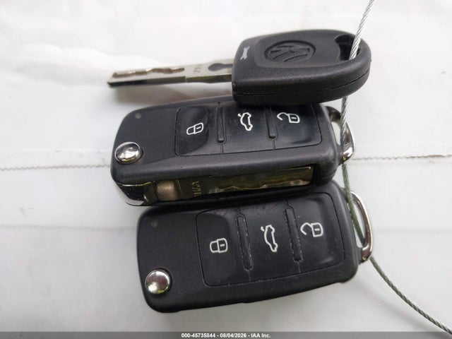 45735844 :رقم المزاد ، WVGAV7AX8HK001645 vin ، 2017 Volkswagen Tiguan 2.0t S مزاد بيع