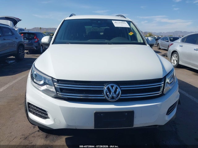 45735844 :رقم المزاد ، WVGAV7AX8HK001645 vin ، 2017 Volkswagen Tiguan 2.0t S مزاد بيع
