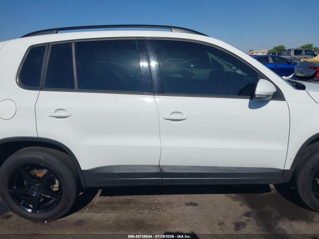 45735844 :رقم المزاد ، WVGAV7AX8HK001645 vin ، 2017 Volkswagen Tiguan 2.0t S مزاد بيع