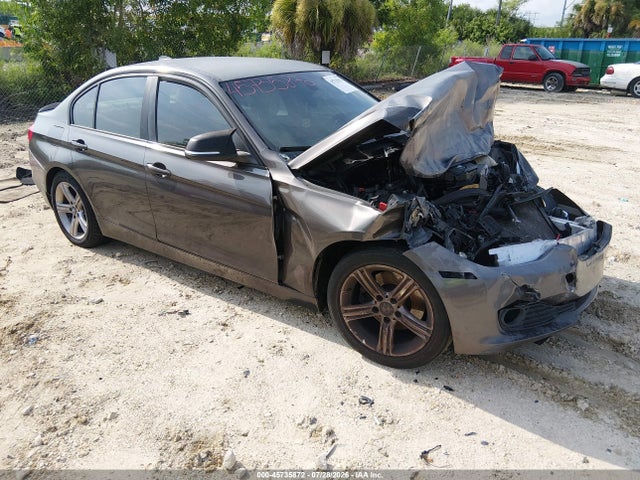 2014 Bmw 320i მანქანა იყიდება აუქციონზე, vin: WBA3B1G55ENT00526, აუქციონის ნომერი: 45735872