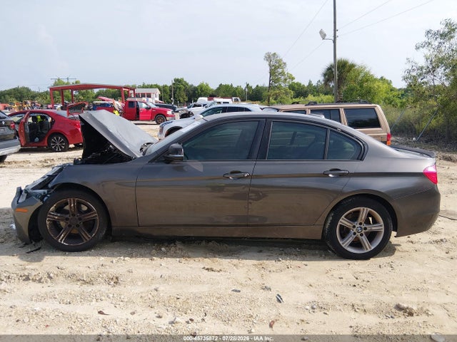 2014 Bmw 320i მანქანა იყიდება აუქციონზე, vin: WBA3B1G55ENT00526, აუქციონის ნომერი: 45735872