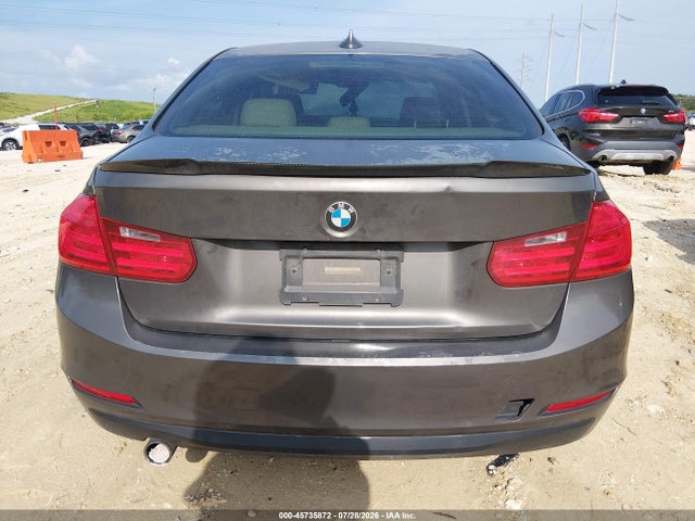 2014 Bmw 320i მანქანა იყიდება აუქციონზე, vin: WBA3B1G55ENT00526, აუქციონის ნომერი: 45735872
