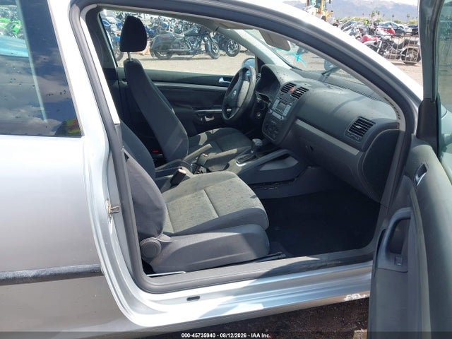 2009 Volkswagen Rabbit S მანქანა იყიდება აუქციონზე, vin: WVWBA71K79W049625, აუქციონის ნომერი: 45735940