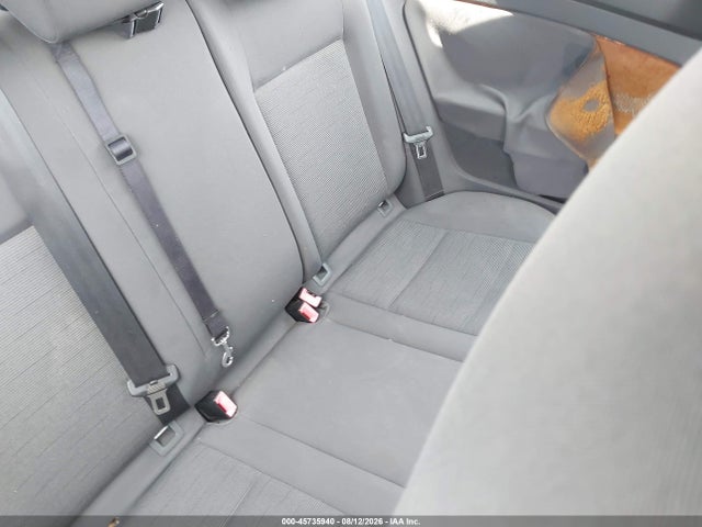 2009 Volkswagen Rabbit S მანქანა იყიდება აუქციონზე, vin: WVWBA71K79W049625, აუქციონის ნომერი: 45735940