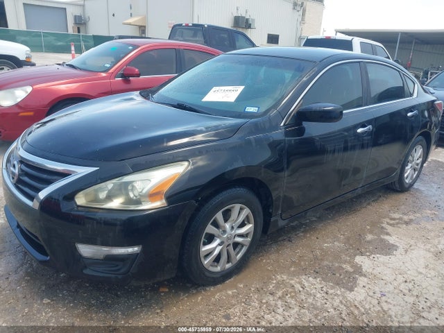 Nissan Altima 2.5 S 2014 1N4AL3AP5EC299750 Image 2