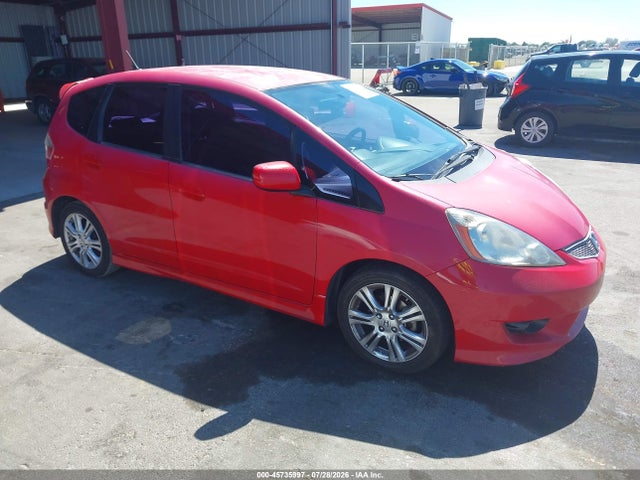 45735997 :رقم المزاد ، JHMGE8H46AC020953 vin ، 2010 Honda Fit Sport مزاد بيع