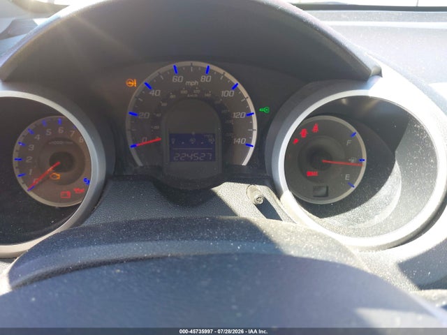 45735997 :رقم المزاد ، JHMGE8H46AC020953 vin ، 2010 Honda Fit Sport مزاد بيع