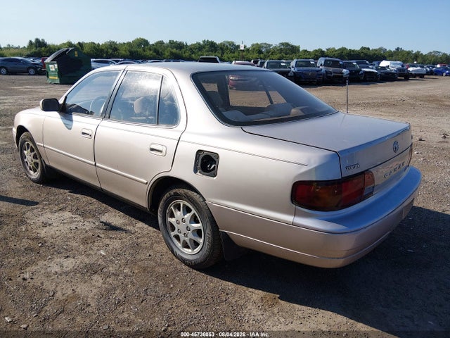 1995 Toyota Camry Xle მანქანა იყიდება აუქციონზე, vin: 4T1SK13E4SU642213, აუქციონის ნომერი: 45736053