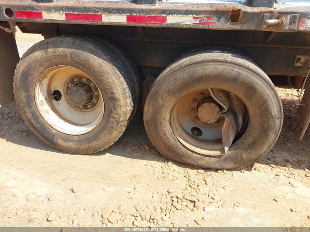 45736095 :رقم المزاد ، 1M2P267C9YM048673 vin ، 2000 Mack 600 Rd600 مزاد بيع