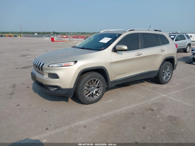 45736109 :رقم المزاد ، 1C4PJMCB1FW675684 vin ، 2015 Jeep Cherokee Latitude مزاد بيع