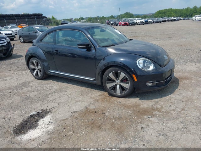 2013 Volkswagen Beetle 2.0t Turbo მანქანა იყიდება აუქციონზე, vin: 3VW4A7AT8DM621132, აუქციონის ნომერი: 45736155