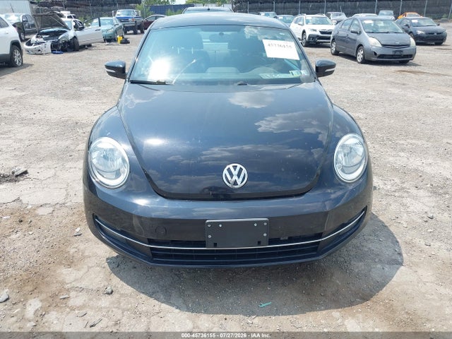 2013 Volkswagen Beetle 2.0t Turbo მანქანა იყიდება აუქციონზე, vin: 3VW4A7AT8DM621132, აუქციონის ნომერი: 45736155