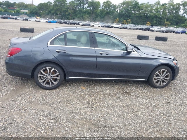 45736163 :رقم المزاد ، 55SWF4KB8FU027700 vin ، 2015 Mercedes-benz C 300 4matic مزاد بيع