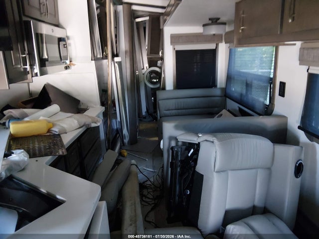 Продаж на аукціоні авто 2025 Freightliner M2 106, vin: 1FVACXFE4SHVW9871, номер лоту: 45736181