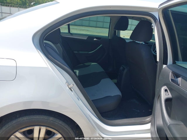 2017 Volkswagen Jetta 1.4t S მანქანა იყიდება აუქციონზე, vin: 3VW167AJ8HM340263, აუქციონის ნომერი: 45736182