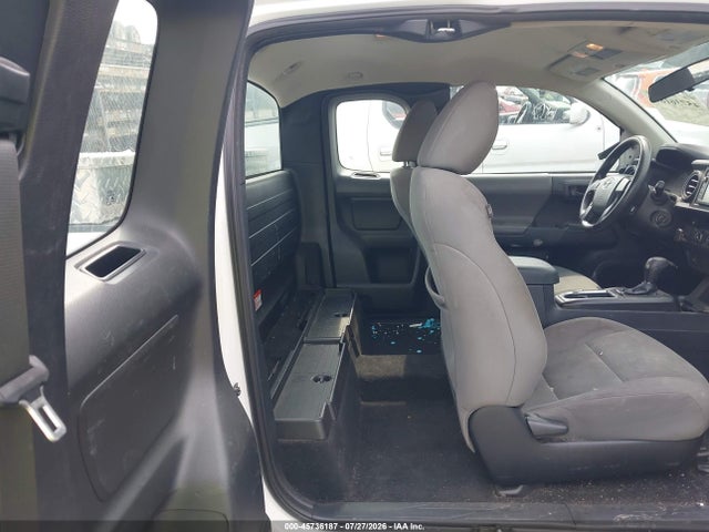 5TFRX5GN0HX083403 Toyota Tacoma Sr