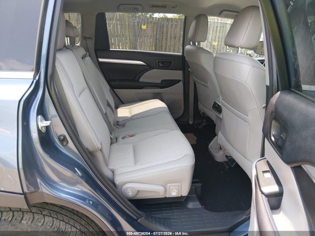 Aukcja sprzedaży 2016 Toyota Highlander Le Plus V6, vin: 5TDBKRFH3GS323812, numer aukcji: 45736204