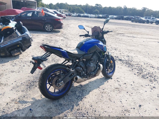 Yamaha MT07 2024 JYARM32E0RA010326 Image 4