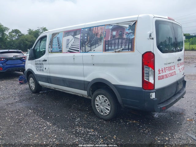 45736285 :رقم المزاد ، 1FTBR1Y81MKA26518 vin ، 2021 Ford Transit-250 مزاد بيع