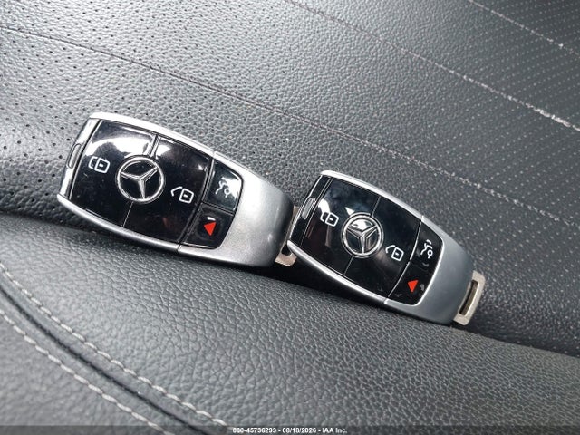 WDDZF4KBXHA062125 Mercedes-Benz E 300 4matic