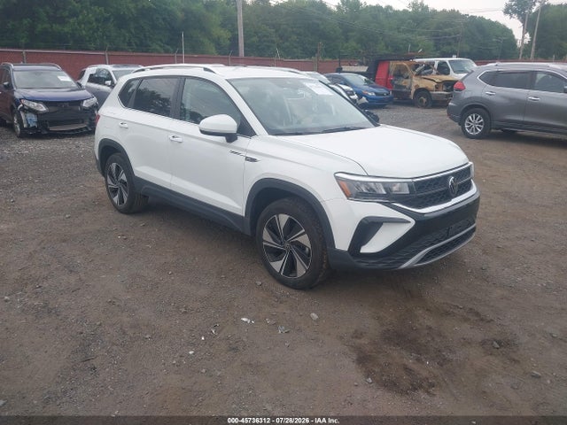 Продажа на аукционе авто 2024 Volkswagen Taos 1.5t Se, vin: 3VVUX7B22RM033033, номер лота: 45736312
