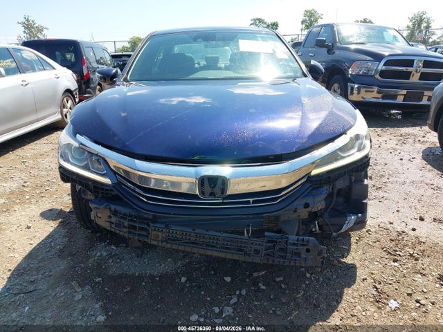 45736360 :رقم المزاد ، 1HGCR2F68HA243976 vin ، 2017 Honda Accord Sport مزاد بيع