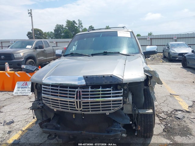 Продаж на аукціоні авто 2008 Lincoln Navigator, vin: 5LMFU27578LJ15631, номер лоту: 45736368