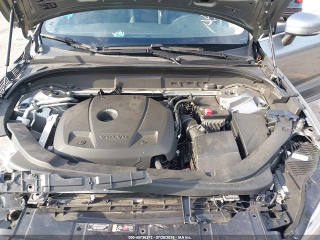 Продаж на аукціоні авто 2019 Volvo Xc60 T5 Momentum, vin: LYV102RKXKB192022, номер лоту: 45736372