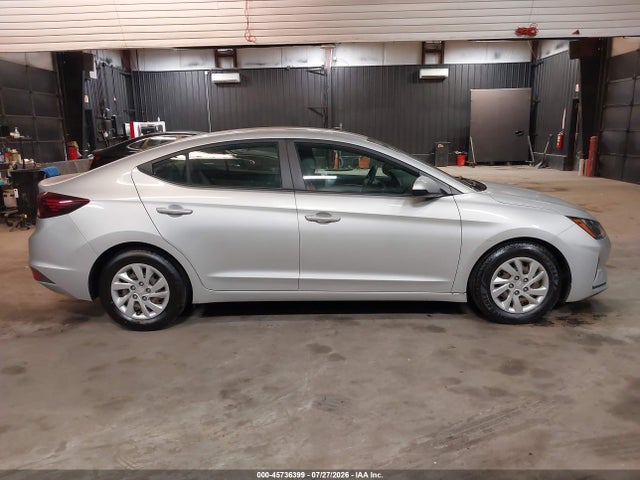 Hyundai ELANTRA SE 2019 5NPD74LF6KH497176 Image 18